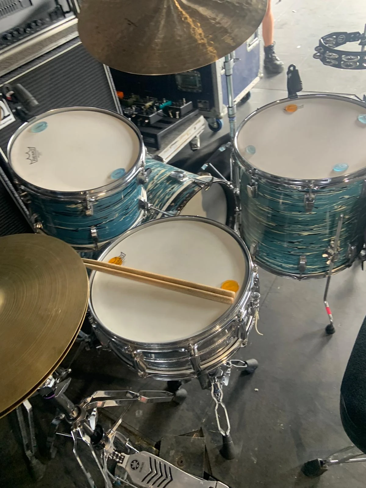 Percussion accessory table with cymbals, mallets and small instruments
